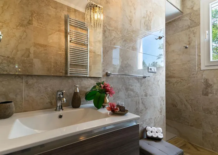 Dolce Casa Only Adults Сан-Ладзаро-ди-Савена